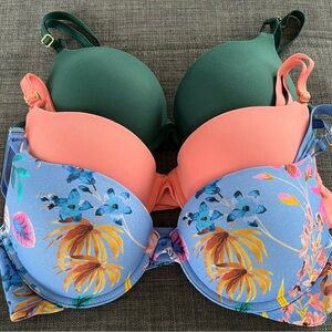 Lot of 3 Soma bras. Tags removed but never worn.